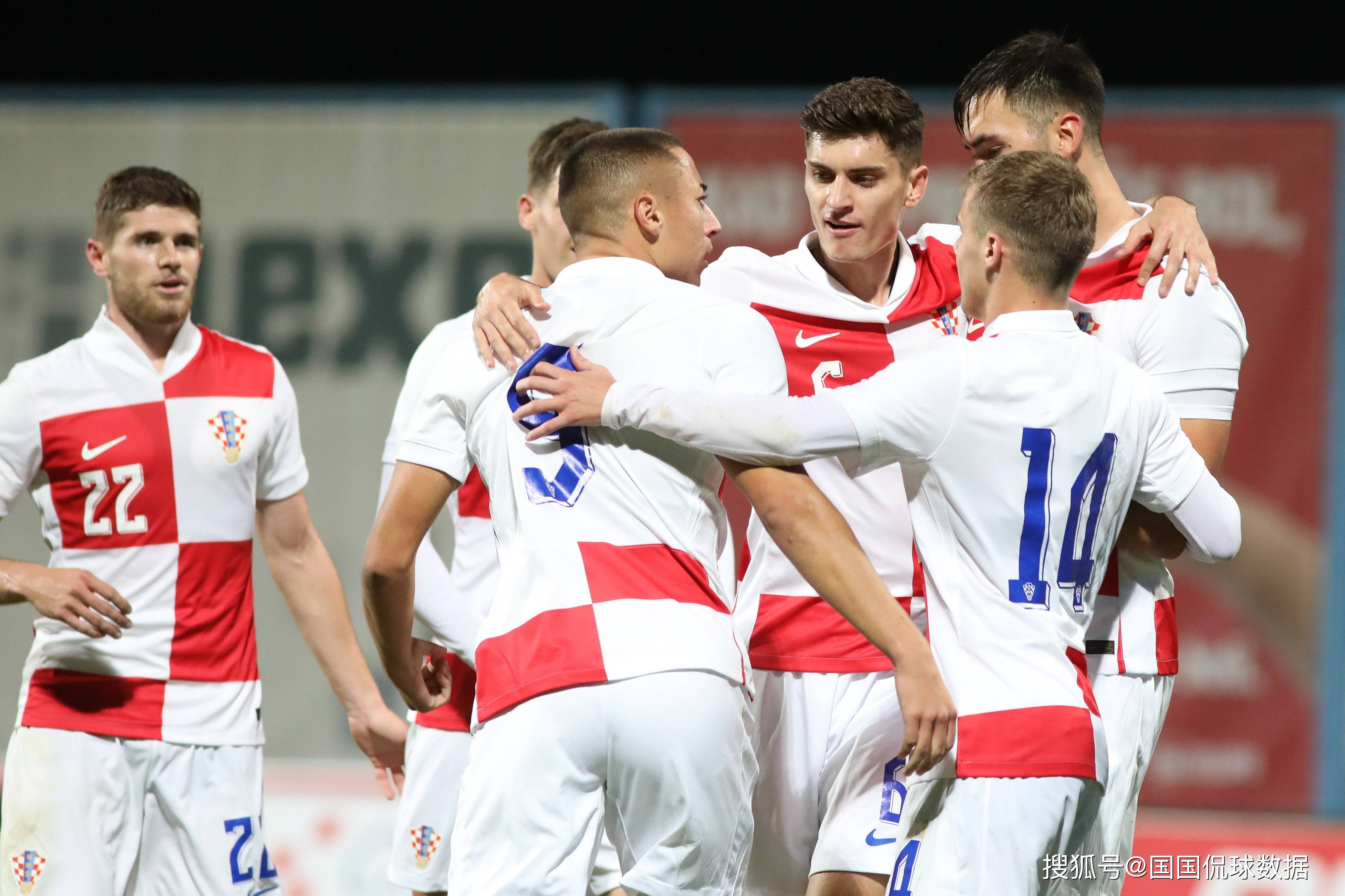 包含乌克兰国家队在点球大战中战胜克罗地亚，晋级欧国联半决赛的词条