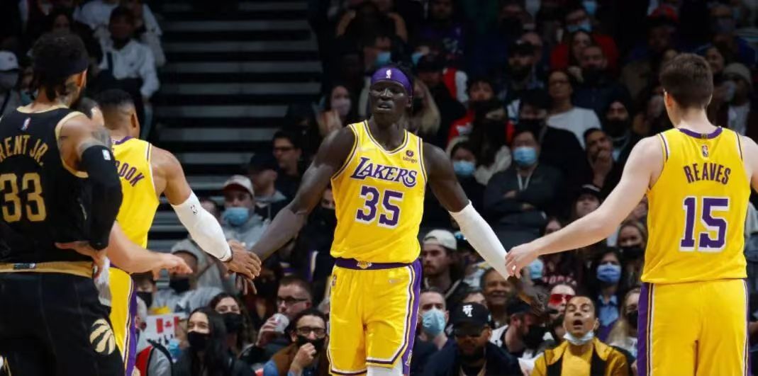 关于江苏苏宁欲战泰达，期待保持不败并继续领跑的信息