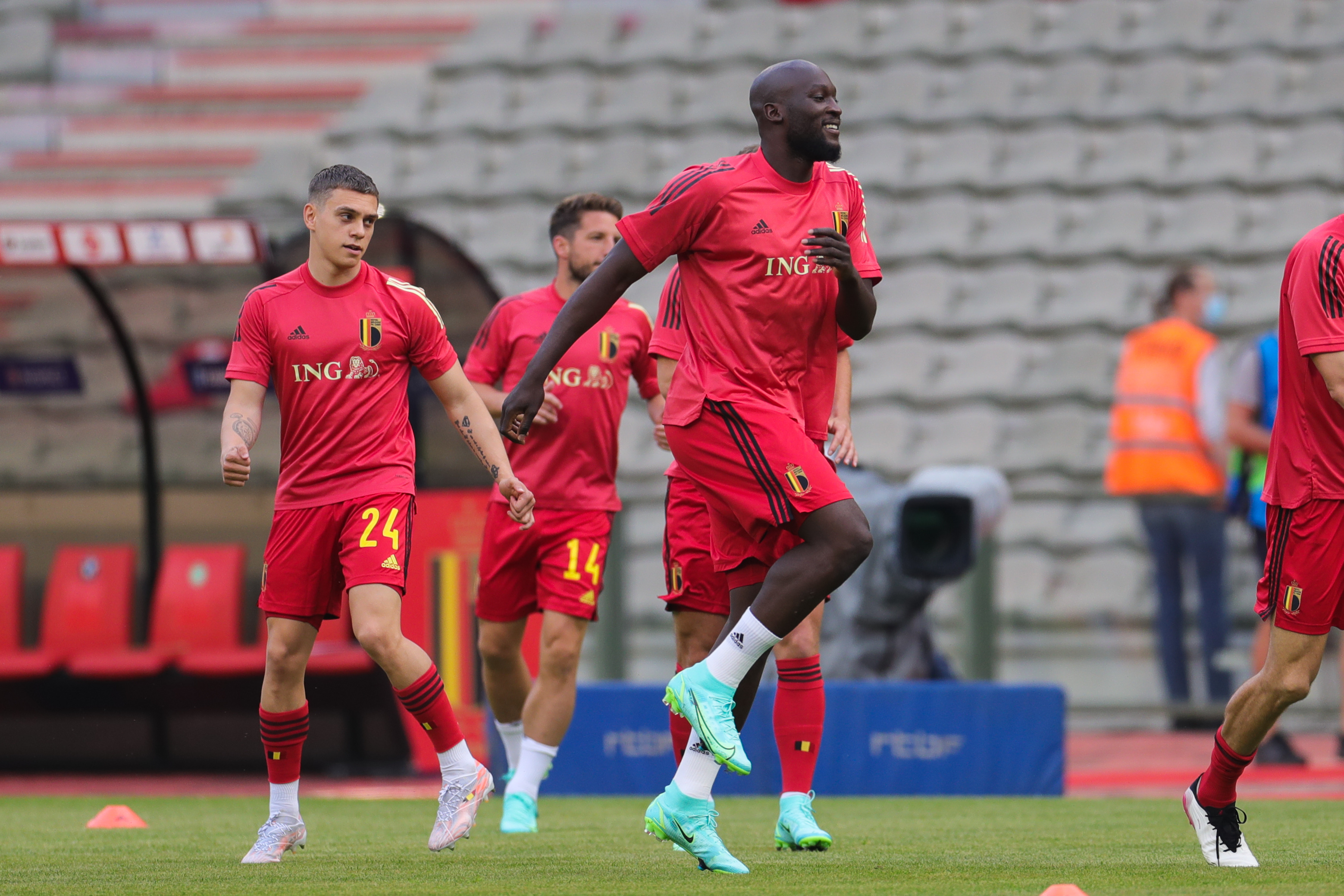 关于比利时战平希腊,晋级希望岌岌可危的信息 关于比利时战平希腊,晋级希望岌岌可危的信息