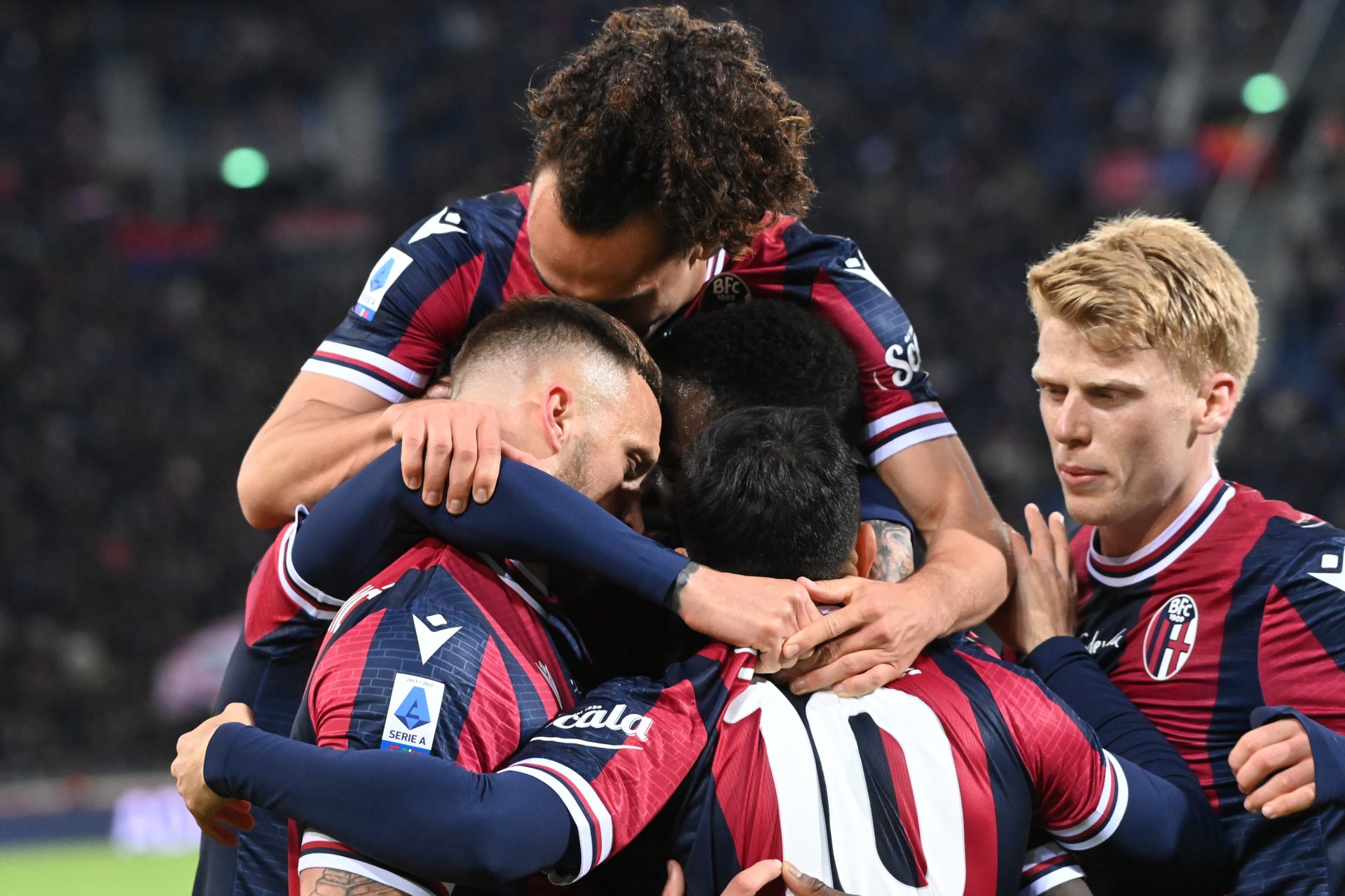 突发:意大利队在杯赛遭遇重大挫折!的简单介绍 突发:意大利队在杯赛遭遇重大挫折!的简单介绍